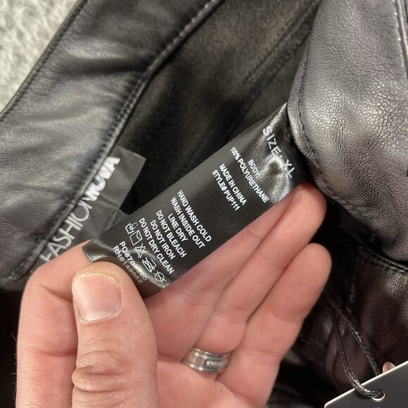 FASHION NOVA PETITE SHANNAH FAUX LEATHER CARGO PANTS WOMENS XL BLACK FITS 28x30 - Picture 6 of 12